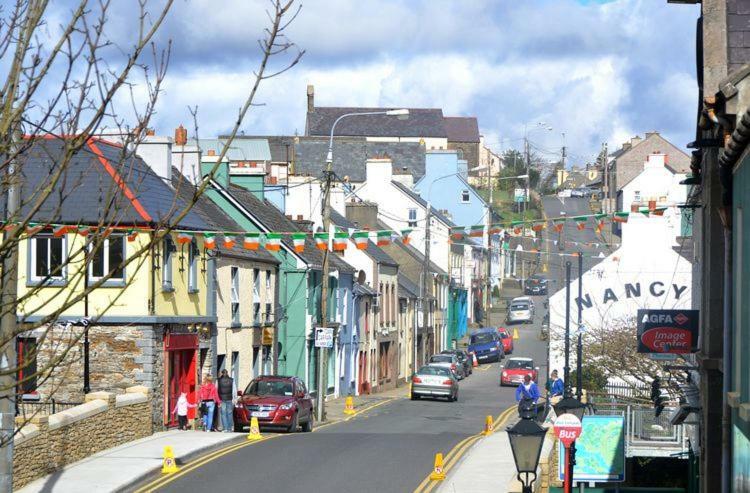 Brook Lodge Glenties Exterior foto